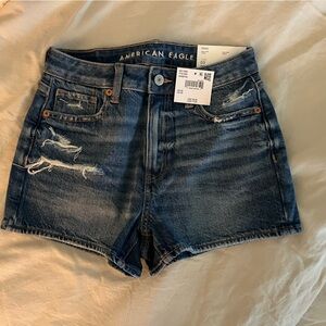NWT! American Eagle “Strigid” high rise, distressed Mom shorts